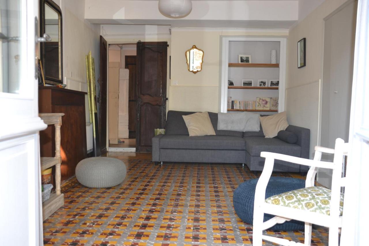 St Jean Du Gard : Spacious Apartment With Use Of Pool Saint-Jean-du-Gard Esterno foto