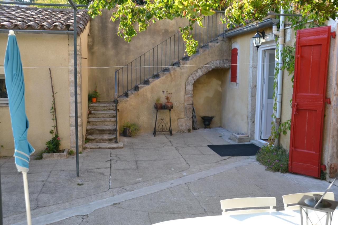St Jean Du Gard : Spacious Apartment With Use Of Pool Saint-Jean-du-Gard Esterno foto