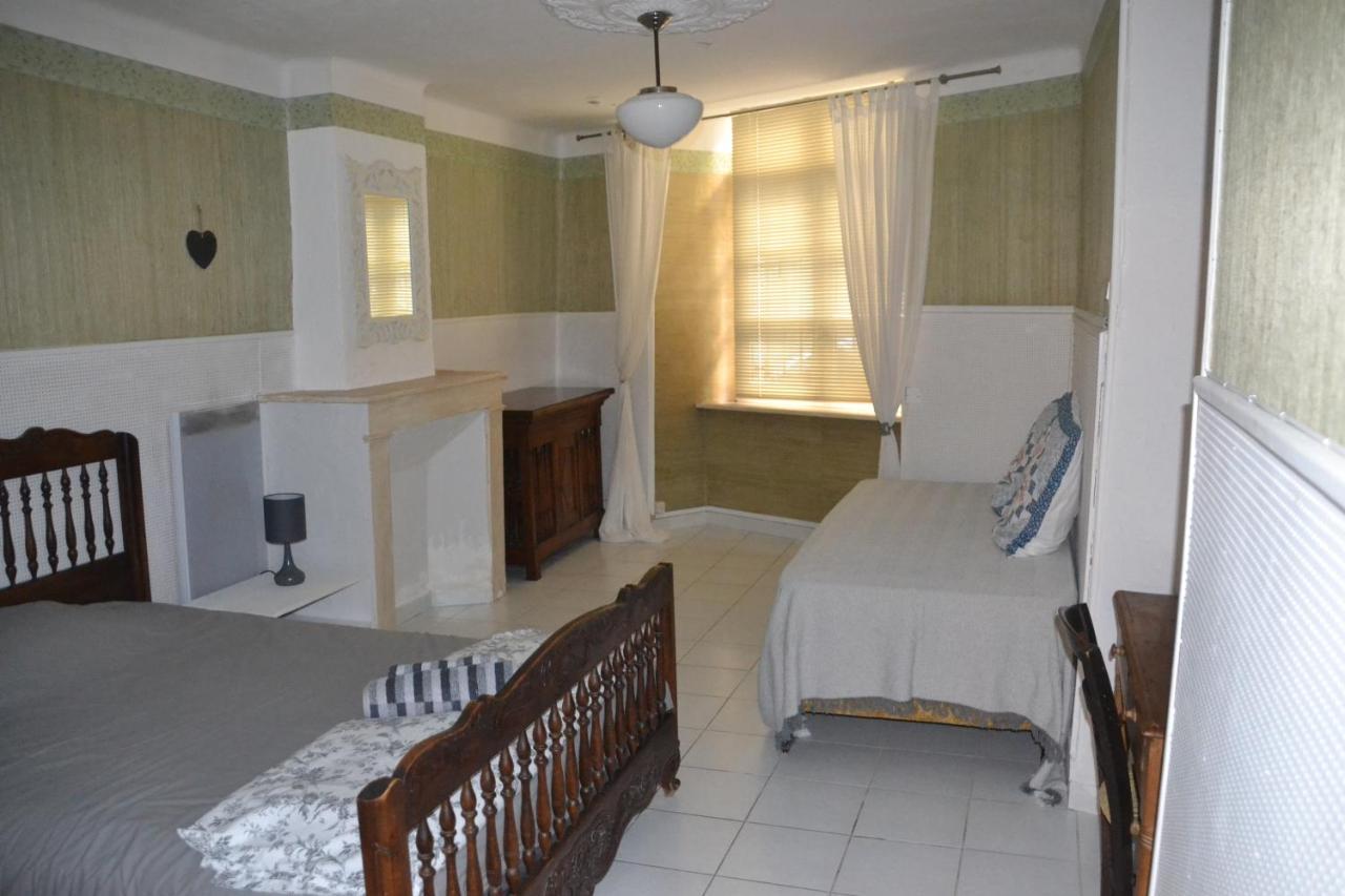 St Jean Du Gard : Spacious Apartment With Use Of Pool Saint-Jean-du-Gard Esterno foto