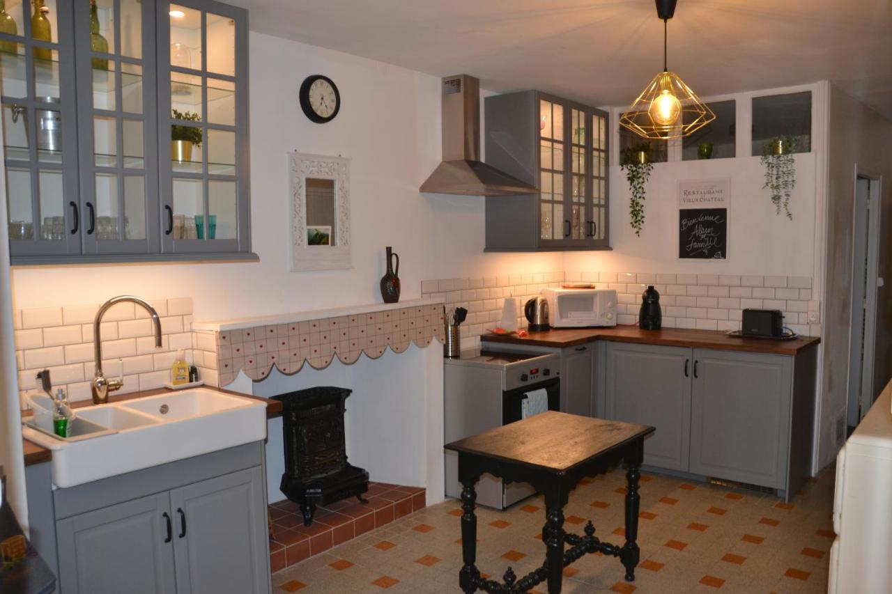 St Jean Du Gard : Spacious Apartment With Use Of Pool Saint-Jean-du-Gard Esterno foto