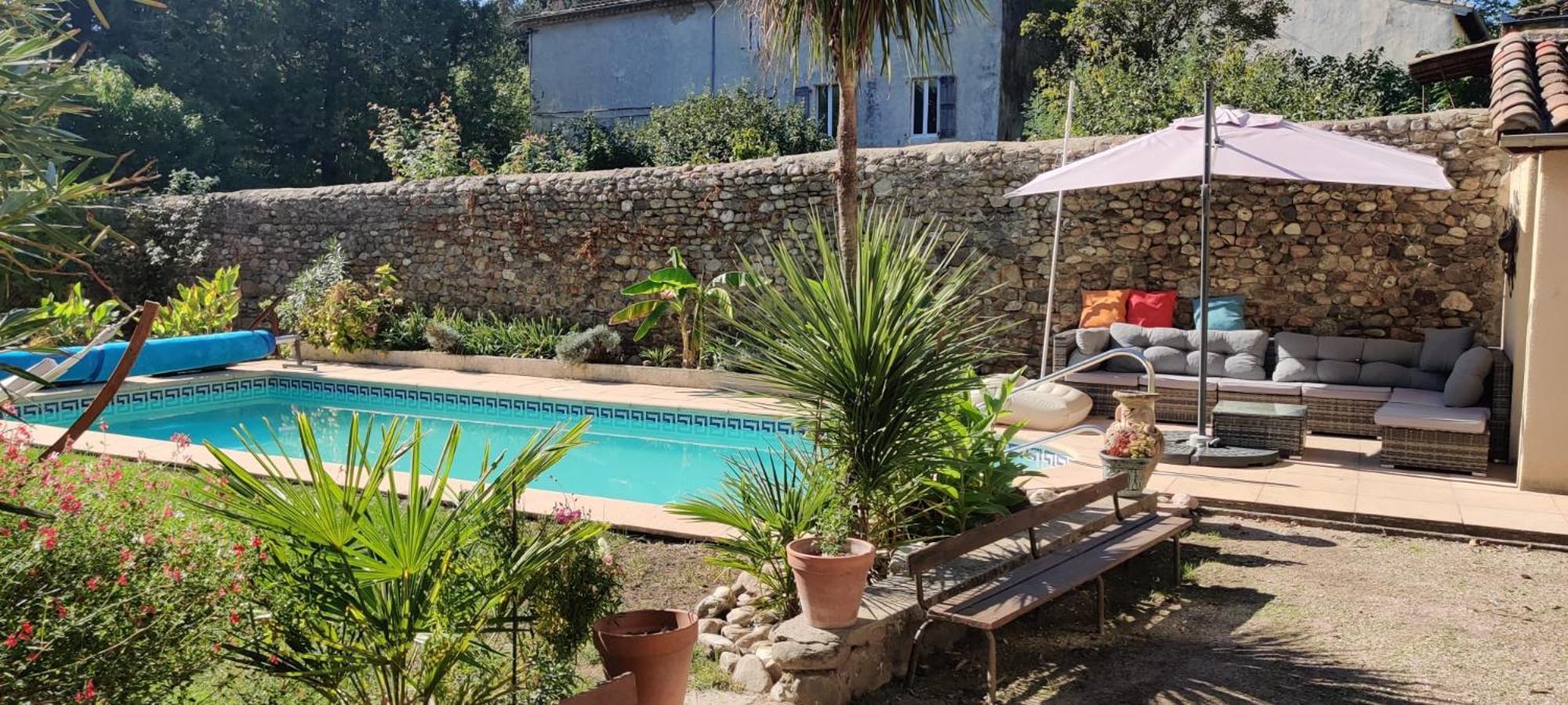 St Jean Du Gard : Spacious Apartment With Use Of Pool Saint-Jean-du-Gard Esterno foto